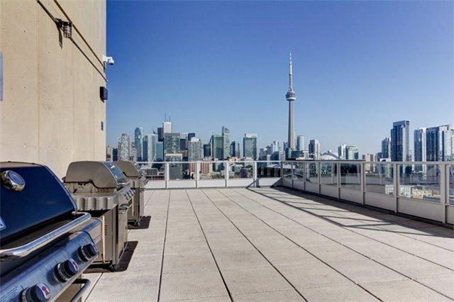 uph14 - 700 King St W, Condo with 2 bedrooms, 2 bathrooms and 1 parking in Toronto ON | Image 12