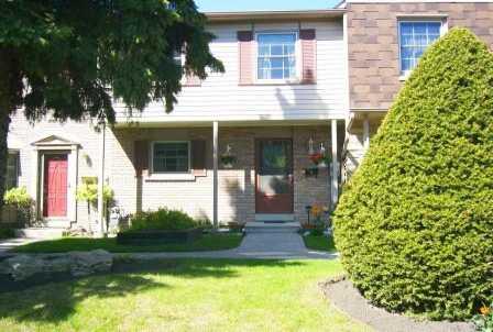 06 - 580 Eyer Dr, Townhouse with 4 bedrooms, 2 bathrooms and 2 parking in Pickering ON | Image 1