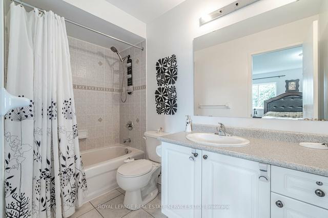 86 Joymar Dr, Townhouse with 3 bedrooms, 3 bathrooms and 2 parking in Mississauga ON | Image 14