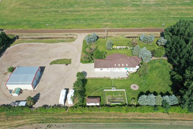 100009 Rng Rd 163, House detached with 4 bedrooms, 3 bathrooms and null parking in Taber MD AB | Image 10