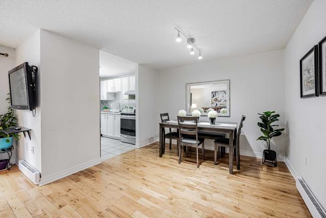 82 Loggers Run, Townhouse with 3 bedrooms, 3 bathrooms and 2 parking in Barrie ON | Image 2