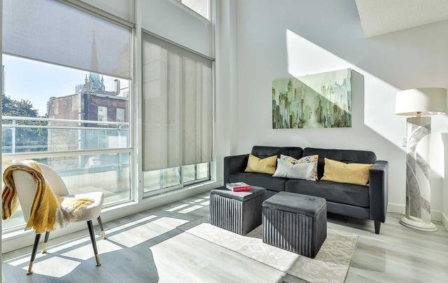 310 - 77 Lombard St, Condo with 1 bedrooms, 2 bathrooms and 1 parking in Toronto ON | Image 10