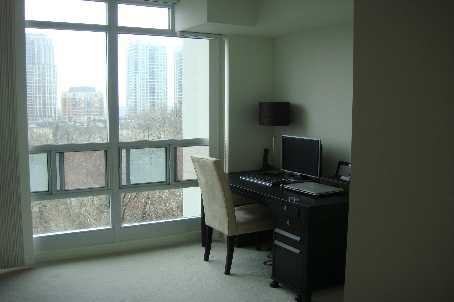 911 - 35 Bales Ave, Condo with 2 bedrooms, 2 bathrooms and 1 parking in Toronto ON | Image 4