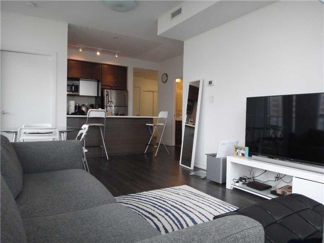 1003 - 62 Forest Manor Rd, Condo with 2 bedrooms, 2 bathrooms and 1 parking in Toronto ON | Image 3