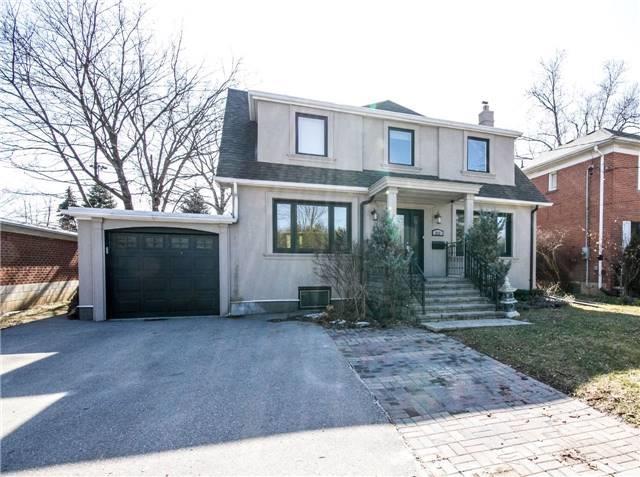 211 Glendora Ave, House detached with 5 bedrooms, 5 bathrooms and 3 parking in Toronto ON | Image 1