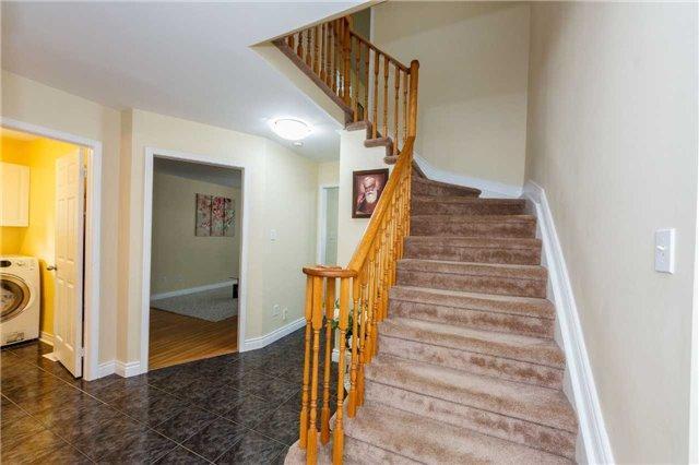 171 Cresthaven Rd, House detached with 3 bedrooms, 4 bathrooms and 6 parking in Brampton ON | Image 8