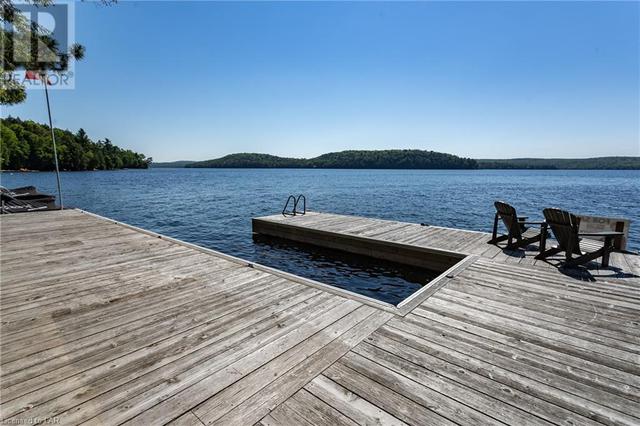 14546 Long Island, House detached with 3 bedrooms, 1 bathrooms and null parking in Lake of Bays ON | Image 12