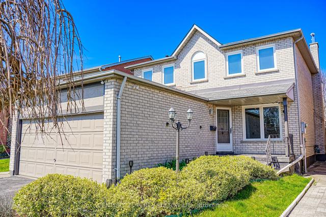 1525 Sturgeon Crt, House detached with 4 bedrooms, 4 bathrooms and 4 parking in Pickering ON | Image 12