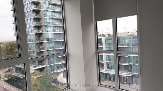 512 - 17 Zorra St, Condo with 1 bedrooms, 1 bathrooms and 1 parking in Toronto ON | Image 11