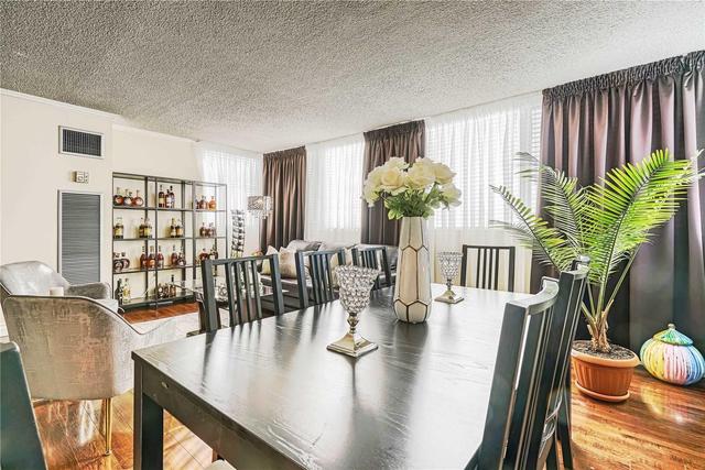 2202 - 80 Antibes Dr, Condo with 3 bedrooms, 2 bathrooms and 1 parking in Toronto ON | Image 7