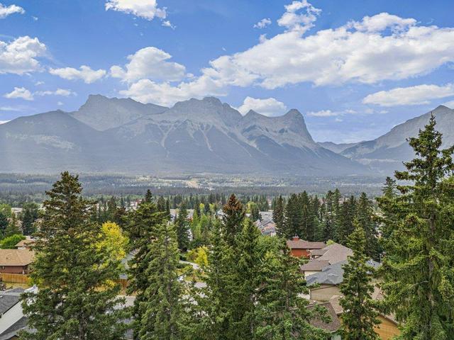 3 Cougar Court, House detached with 5 bedrooms, 3 bathrooms and 4 parking in Canmore AB | Image 36