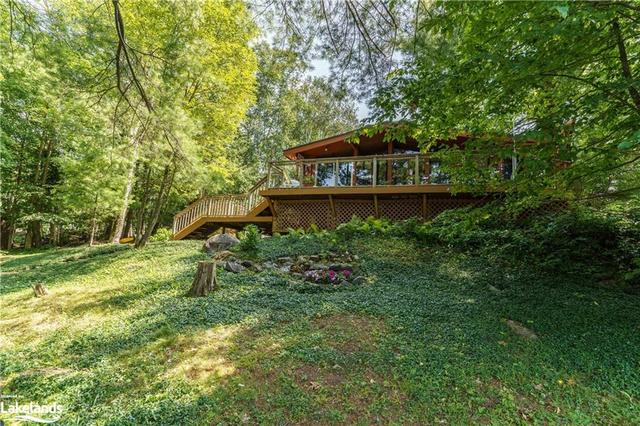 1126 Cowan Park Road, House detached with 3 bedrooms, 1 bathrooms and 10 parking in Muskoka Lakes ON | Image 12