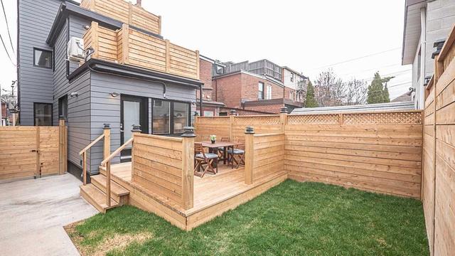 floor 1 - 207 Beatrice St, House detached with 2 bedrooms, 2 bathrooms and 1 parking in Toronto ON | Image 1