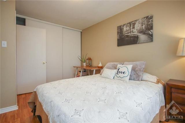 6354 Sablewood Place, Townhouse with 3 bedrooms, 3 bathrooms and 3 parking in Ottawa ON | Image 20