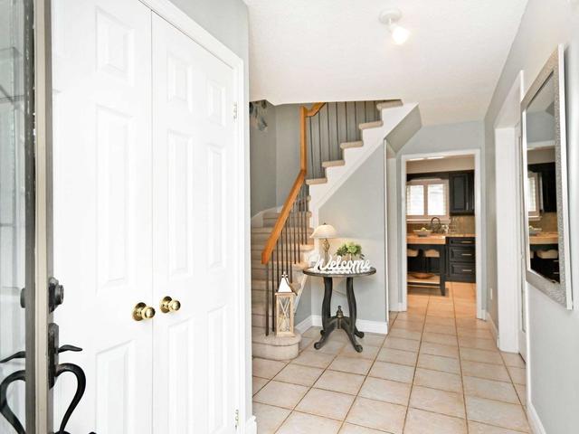 54 Madelaine Cres, House detached with 4 bedrooms, 4 bathrooms and 8 parking in Brampton ON | Image 36