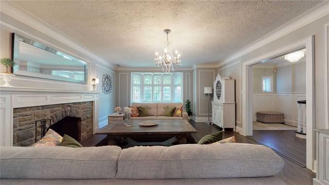 769 Spadina Rd, House detached with 4 bedrooms, 3 bathrooms and 5 parking in Toronto ON | Image 9