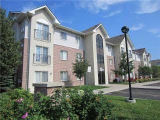 301 - 83 Aspen Springs Dr, Condo with 2 bedrooms, 1 bathrooms and 1 parking in Clarington ON | Image 7