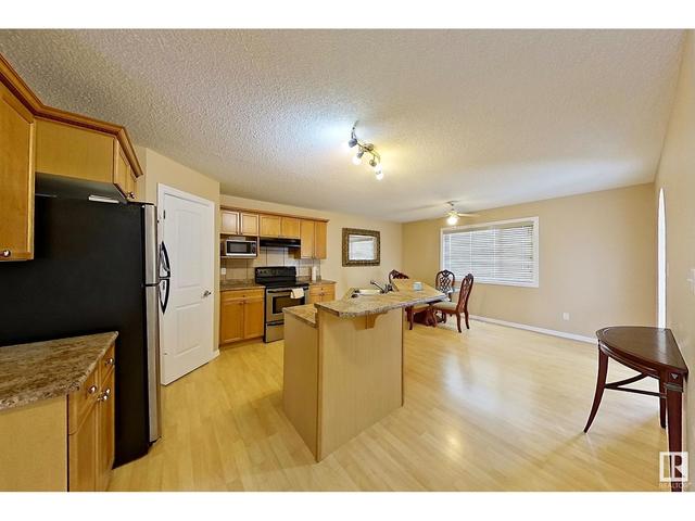 134 63 St Sw, House detached with 3 bedrooms, 2 bathrooms and null parking in Edmonton AB | Image 12