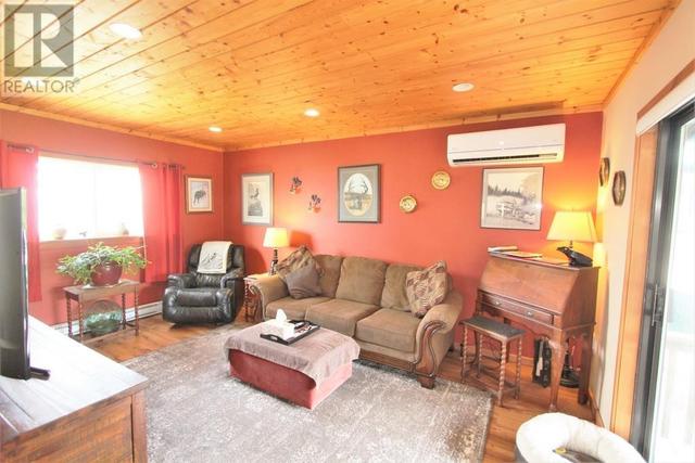 379 Beach Road, House detached with 2 bedrooms, 2 bathrooms and null parking in North Coast E BC | Image 25