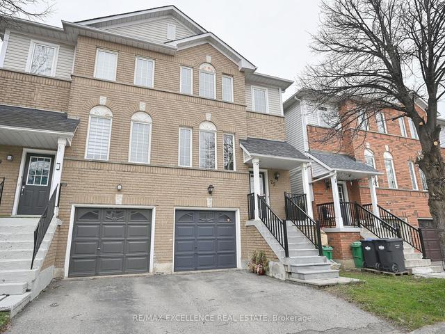 29 - 1480 Britannia Rd W, Townhouse with 3 bedrooms, 3 bathrooms and 2 parking in Mississauga ON | Image 1