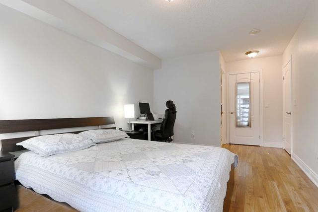 1001 - 880 Grandview Way, Condo with 3 bedrooms, 2 bathrooms and 1 parking in Toronto ON | Image 19