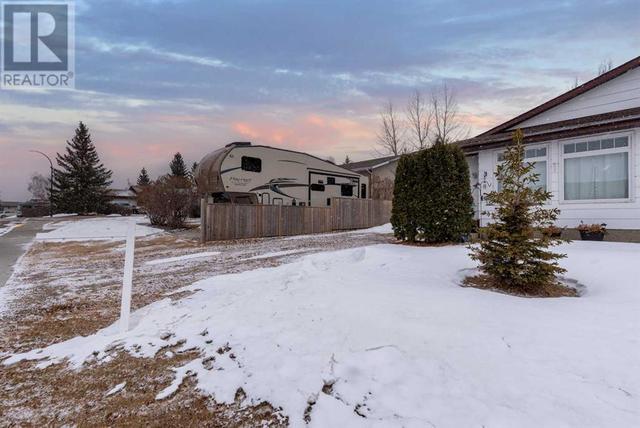 4905 53 Avenue, House semidetached with 5 bedrooms, 2 bathrooms and 3 parking in Kitscoty AB | Image 25