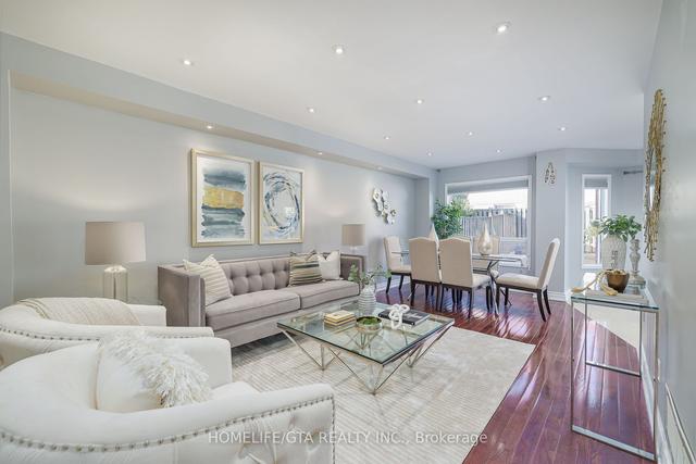 52 Clandfield St, House detached with 3 bedrooms, 4 bathrooms and 4 parking in Markham ON | Image 36