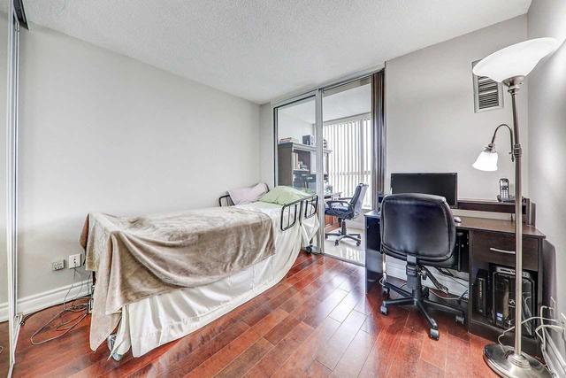 1203 - 330 Mccowan Rd, Condo with 2 bedrooms, 2 bathrooms and 1 parking in Toronto ON | Image 4