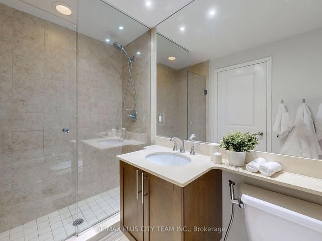 2601 - 628 Fleet St, Condo with 2 bedrooms, 2 bathrooms and 1 parking in Toronto ON | Image 4