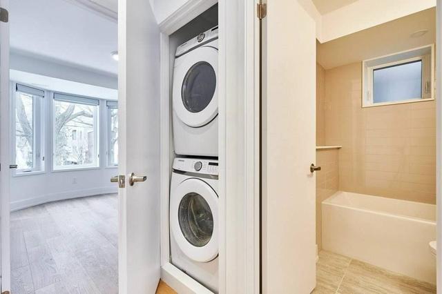 175 Riverdale Ave, House semidetached with 2 bedrooms, 1 bathrooms and 1 parking in Toronto ON | Image 5
