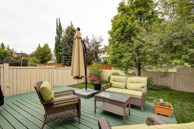 18 Shannon Terrace Sw, House detached with 4 bedrooms, 2 bathrooms and 4 parking in Calgary AB | Image 34