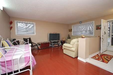 24 Duke Rd, House detached with 3 bedrooms, 4 bathrooms and 4 parking in Brampton ON | Image 7