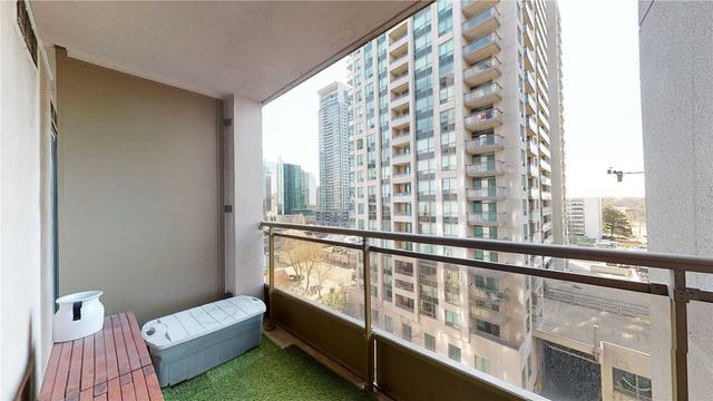 1001 - 256 Doris Ave, Condo with 1 bedrooms, 1 bathrooms and 1 parking in Toronto ON | Image 15