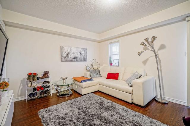 23 City Park Circ, House attached with 3 bedrooms, 4 bathrooms and 2 parking in Vaughan ON | Image 18