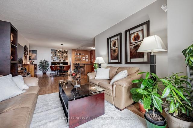 3104 - 10 Tangreen Crt, Condo with 3 bedrooms, 2 bathrooms and 1 parking in Toronto ON | Image 14