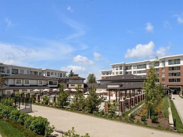 b217 - 8150 207 Street, Condo with 2 bedrooms, 1 bathrooms and 1 parking in Langley BC | Image 27