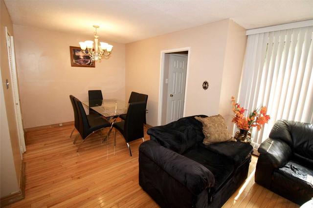 109 - 1624 Bloor St, Townhouse with 3 bedrooms, 2 bathrooms and 2 parking in Mississauga ON | Image 13