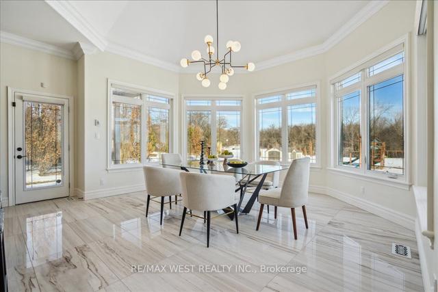 15 Monterey Crt, House detached with 5 bedrooms, 7 bathrooms and 14 parking in Whitby ON | Image 3