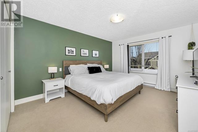 2124 Greenhill Rise, House attached with 3 bedrooms, 3 bathrooms and 2 parking in Langford BC | Card Image