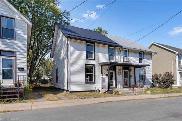 23 Dufferin Street, House semidetached with 3 bedrooms, 1 bathrooms and 3 parking in Kingston ON | Image 12