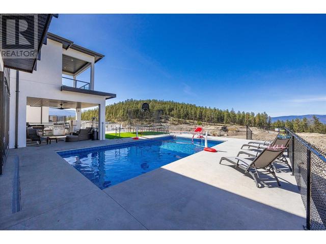 746 Carnoustie Drive, House detached with 4 bedrooms, 2 bathrooms and 7 parking in Kelowna BC | Image 48