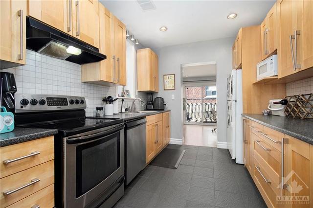 57 Louisa Street, Townhouse with 2 bedrooms, 1 bathrooms and 1 parking in Ottawa ON | Image 15