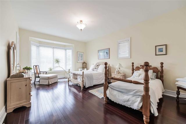 8 Bernadotte Dr, House detached with 4 bedrooms, 6 bathrooms and 22 parking in Markham ON | Image 11