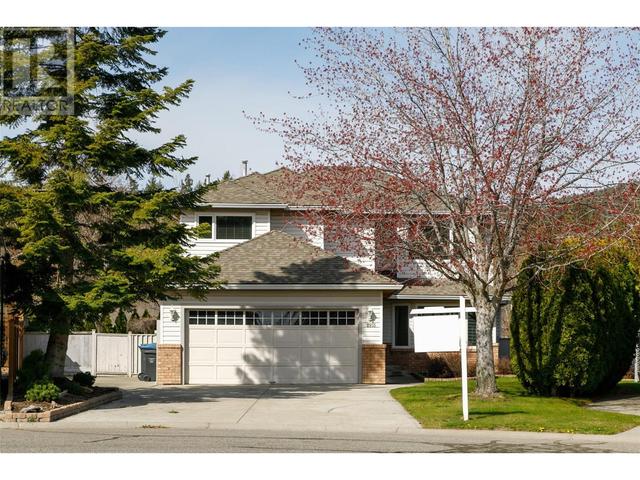 2955 Ridge Place, House detached with 5 bedrooms, 2 bathrooms and 6 parking in West Kelowna BC | Image 1