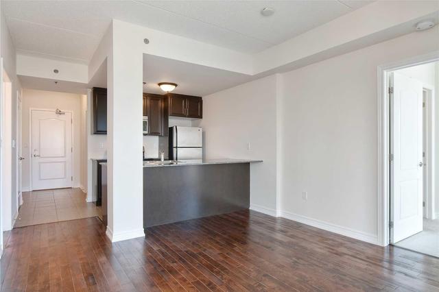 501 - 1419 Costigan Rd, Condo with 2 bedrooms, 2 bathrooms and 2 parking in Milton ON | Image 7