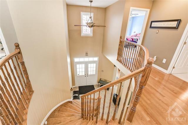 49 Pondhollow Way, House detached with 5 bedrooms, 4 bathrooms and 6 parking in Ottawa ON | Image 29