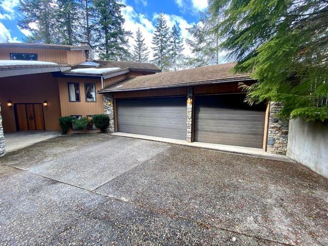 231 Glenacres Road, House detached with 3 bedrooms, 3 bathrooms and 5 parking in Nakusp BC | Image 37