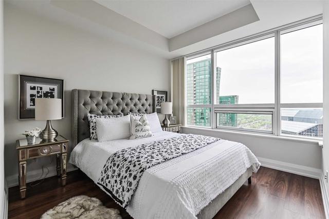 3218 - 5 Sheppard Ave E, Condo with 1 bedrooms, 1 bathrooms and 1 parking in Toronto ON | Image 5