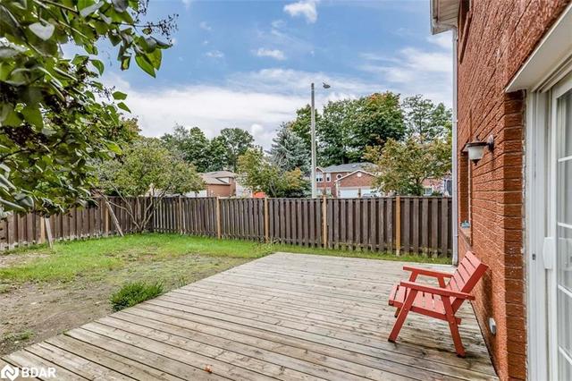 83 Geddes Crescent, House detached with 3 bedrooms, 1 bathrooms and 4 parking in Barrie ON | Image 48
