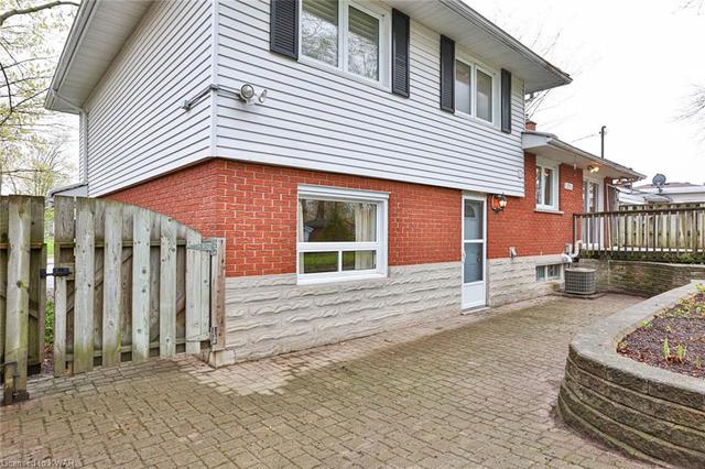 295 Glenridge Drive, House detached with 3 bedrooms, 2 bathrooms and 5 parking in Waterloo ON | Image 32